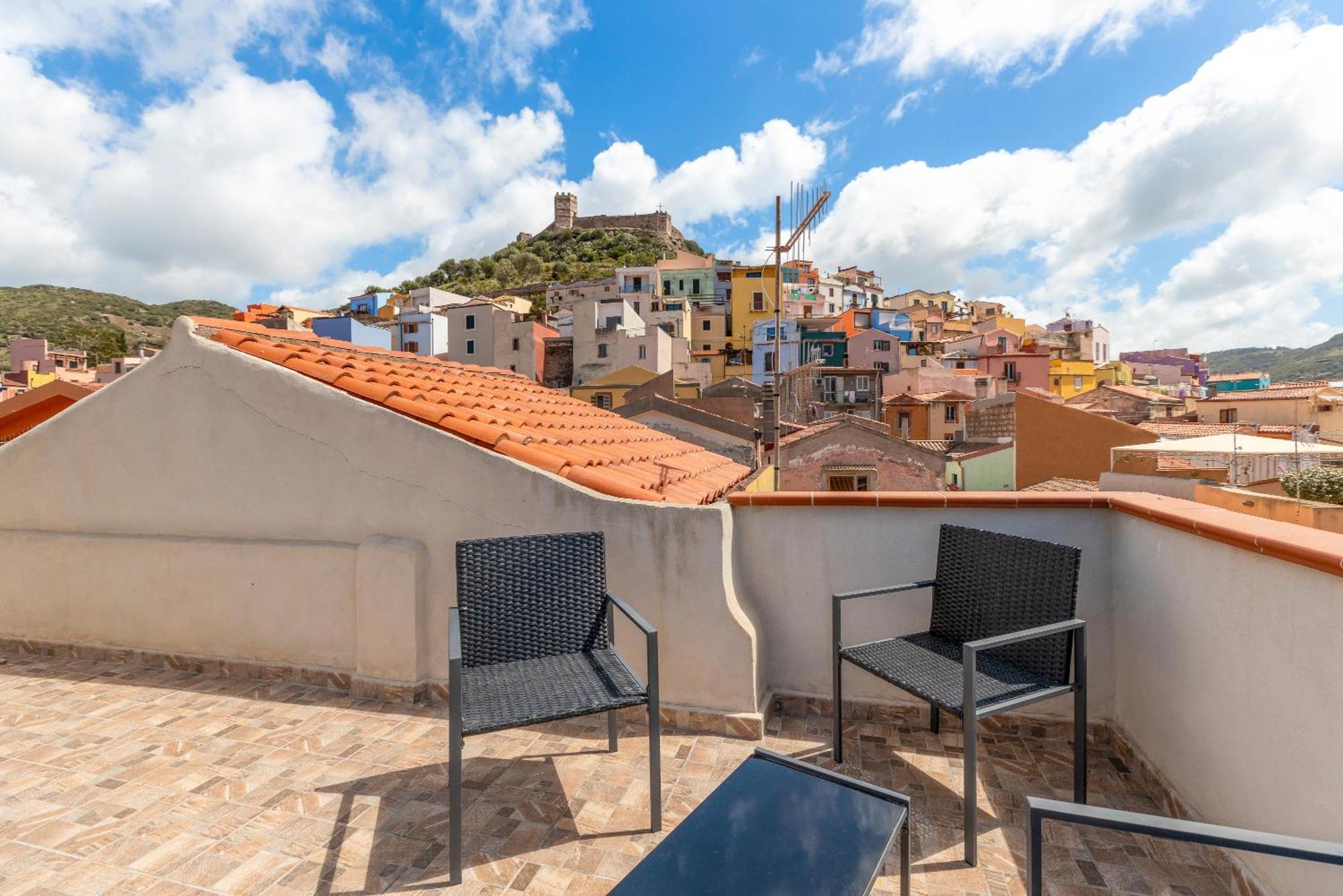 Casa Rocca Bosa Exterior foto